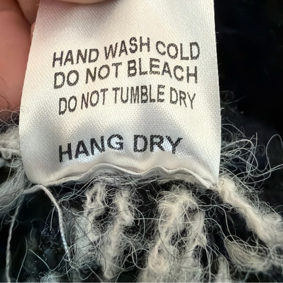 Miou Muse Checkered Sweater Vest Black And White Women’s Small Preppy Y2K Fuzzy - Picture 6 of 8